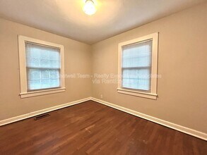 4403 Cypress Ln SW in Knoxville, TN - Building Photo - Building Photo