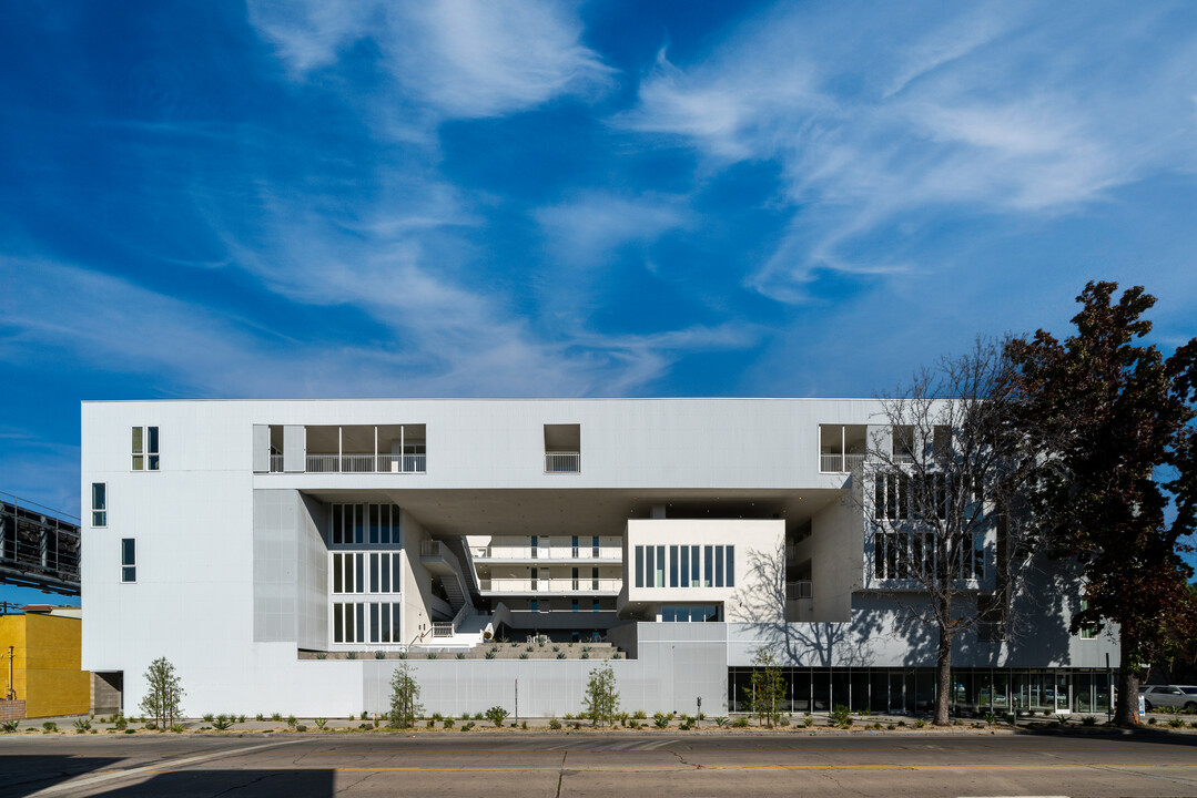 11NOHO in Los Angeles, CA - Foto de edificio