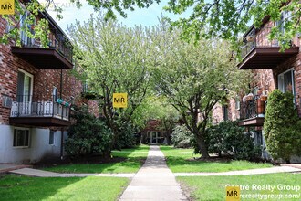 35 Westgate Rd, Unit 4 in Boston College, MA - Building Photo - Building Photo