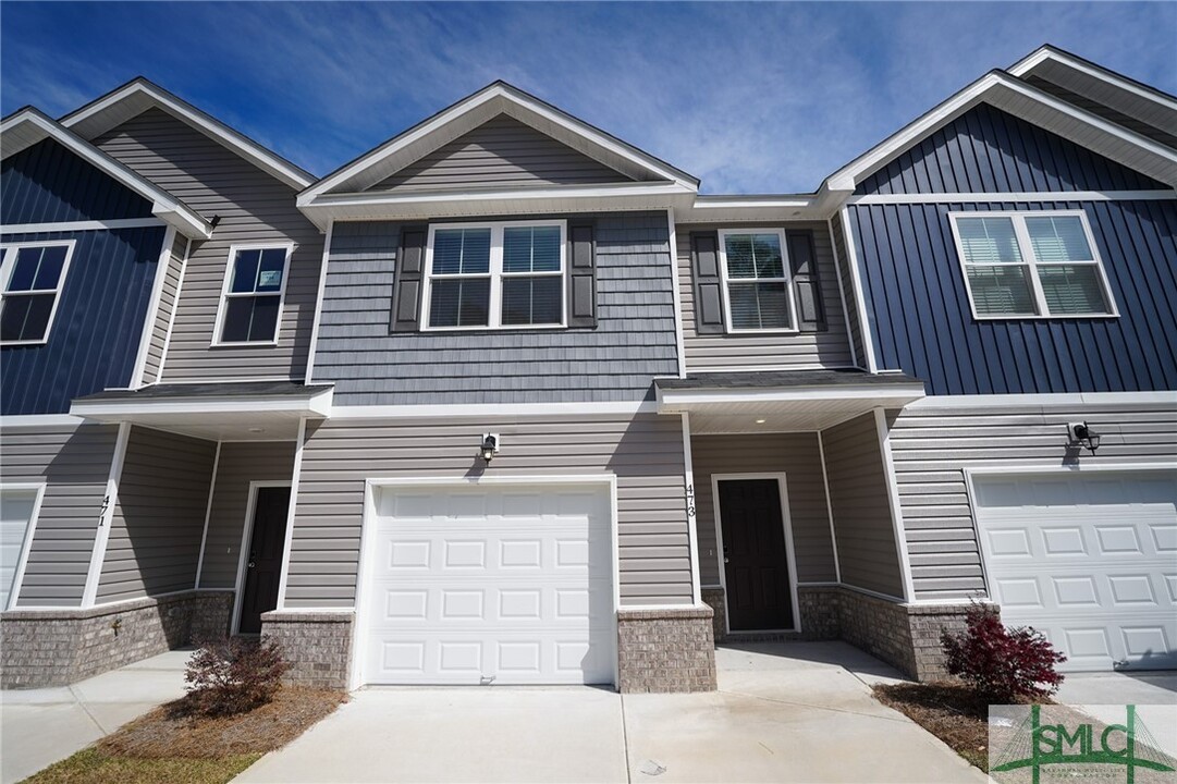 473 Gov Treutlen Cir in Pooler, GA - Building Photo
