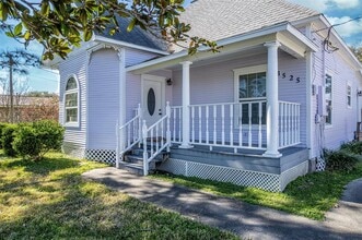 3525 Bridgette Ln in Baytown, TX - Building Photo - Building Photo