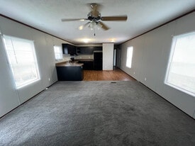 133 Burch St in Hopkinsville, KY - Building Photo