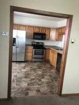 405 Burleigh St in Yankton, SD - Building Photo