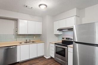 103 Wassaw Rd in Savannah, GA - Building Photo - Building Photo