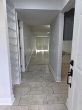 3821 N Oak Dr in Tampa, FL - Building Photo - Building Photo