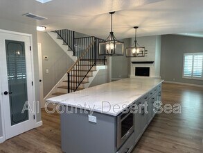 7961 Southwind Cir in Huntington Beach, CA - Building Photo - Building Photo