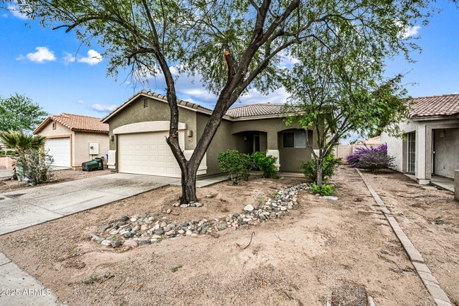 6417 W Elwood St in Phoenix, AZ - Building Photo - Building Photo