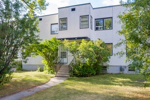 Cliff Bungalow in Calgary, AB - Building Photo