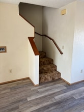 2508 Sabre Ct in Redding, CA - Building Photo - Building Photo
