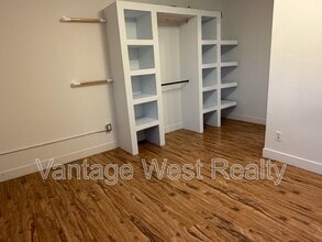 155 Hardie Rd in Kelowna, BC - Building Photo - Building Photo