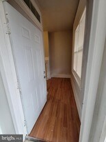 251 S 51st St in Philadelphia, PA - Building Photo