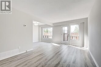 85 Baif Blvd in Richmond Hill, ON - Building Photo - Building Photo