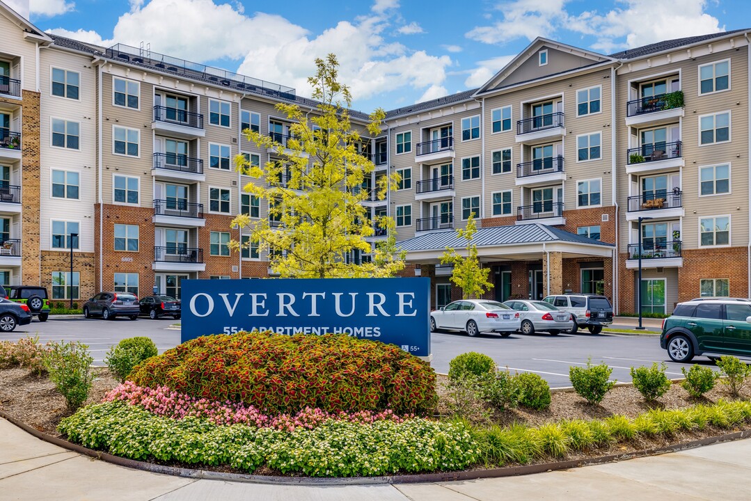 Overture Providence in Charlotte, NC - Building Photo