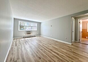 1 Old Colony Ln in Arlington, MA - Building Photo - Building Photo