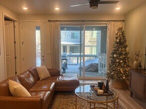 7487 W Pacific Ln in Lakewood, CO - Building Photo - Building Photo