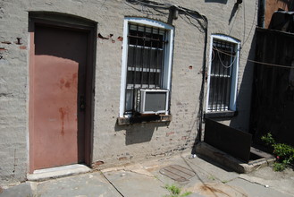 132 Macon St in Brooklyn, NY - Building Photo - Other