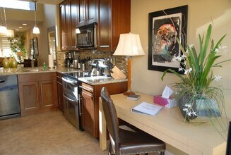 47975 Joshua Ct in Palm Desert, CA - Building Photo - Building Photo