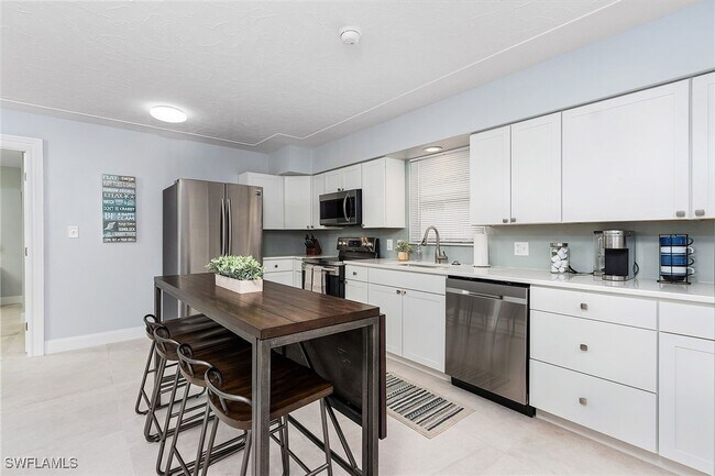 property at 517 108th Ave N