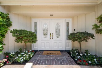 12 Creekside in Irvine, CA - Building Photo - Building Photo