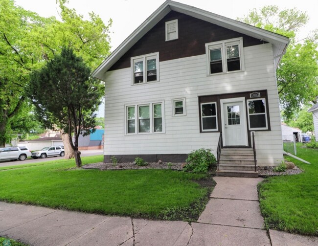 property at 1002 5th St N