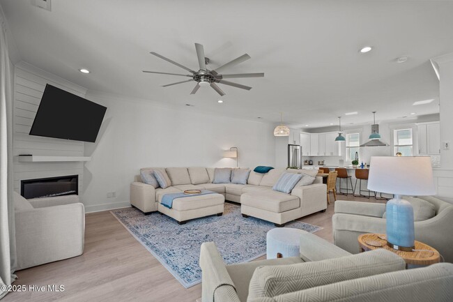 1622 Swordfish Ln in Carolina Beach, NC - Building Photo - Building Photo
