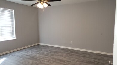 201 8th Ave SW in Decatur, AL - Building Photo - Building Photo