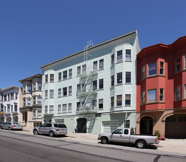 2120 Larkin St in San Francisco, CA - Foto de edificio - Building Photo