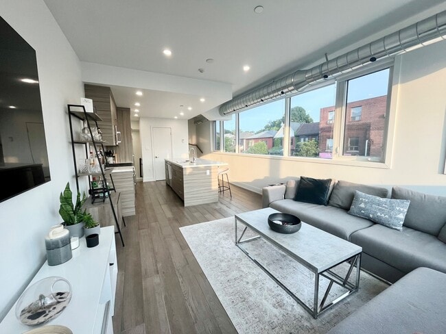 property at 3258 Dundas St W