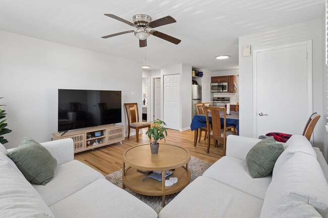 102 Spruce St, Unit B, Unit B