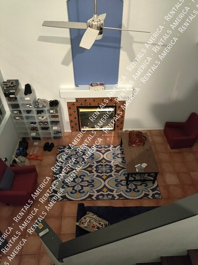 property at 8071 N Hobby Horse Ct