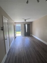 2417 Rosedale St in Houston, TX - Building Photo - Building Photo