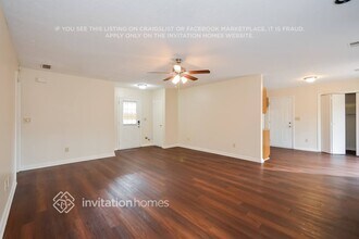 403 Cindy Dr SE in Conyers, GA - Foto de edificio - Building Photo