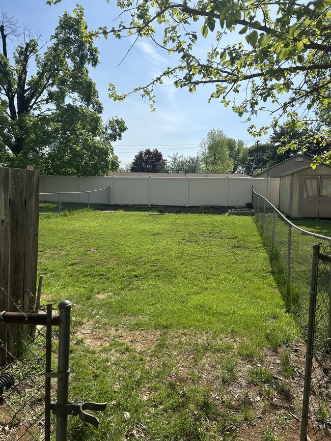 403 Juniper St in Carlisle, PA - Building Photo - Building Photo
