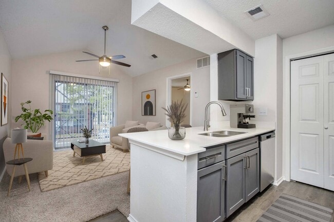 Oaklyn in McKinney, TX - Building Photo - Building Photo