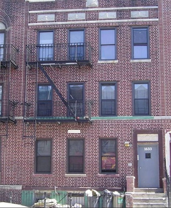 1633 Nostrand Ave in Brooklyn, NY - Building Photo