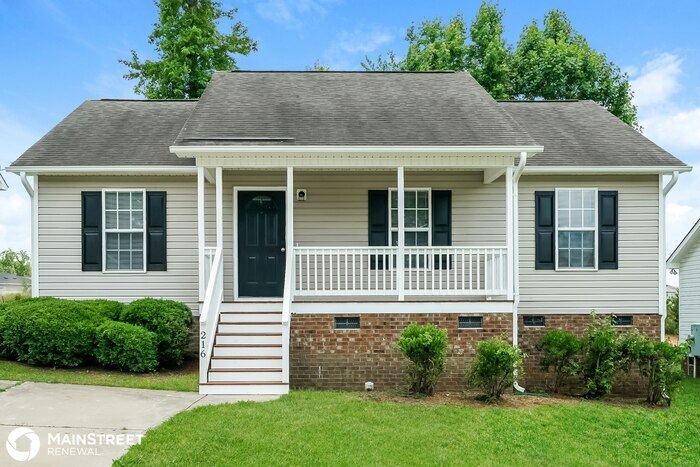 216 Tavistock Ct in Clayton, NC - Building Photo