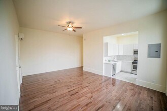 269 S 17th St in Philadelphia, PA - Building Photo - Building Photo