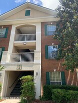 785 Oakleaf Plantation Pkwy in Orange Park, FL - Building Photo