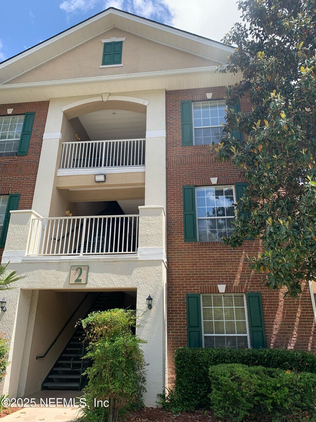 property at 785 Oakleaf Plantation Pkwy