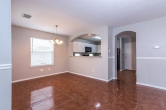 16110 Marcelia Dr in Houston, TX - Building Photo - Building Photo