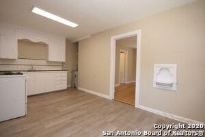 326 Arlington Ct in San Antonio, TX - Building Photo - Building Photo