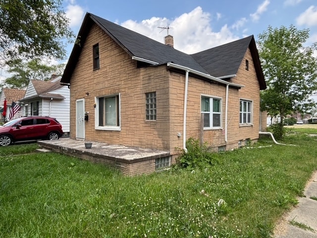property at 7400 Mansfield St