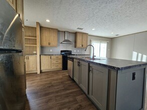 1009 Wabash Ct in North Fort Myers, FL - Building Photo - Building Photo