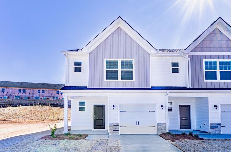 221 Stone Fruit Ct Photo