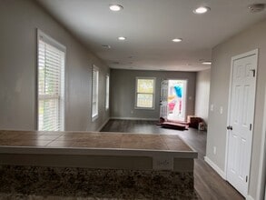 324 Adams St in Griffin, GA - Building Photo - Building Photo