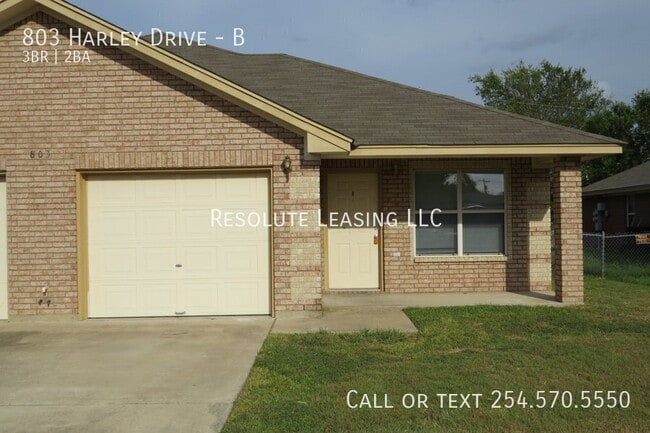 803 Harley Dr in Harker Heights, TX - Building Photo - Building Photo