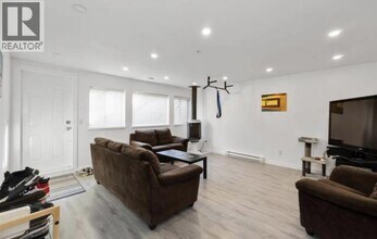 24878-24108 108 Ave in Maple Ridge, BC - Building Photo - Building Photo