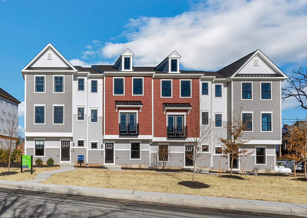 Freeland Community in Collegeville, PA - Foto de edificio