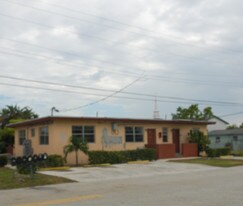 Johnson Apartments in Hallandale Beach, FL - Building Photo
