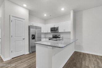 2007 Clock Rd in New Bern, NC - Building Photo - Building Photo